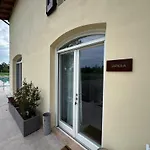 Iris Apartment Modena