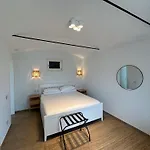 Apartment Iris
