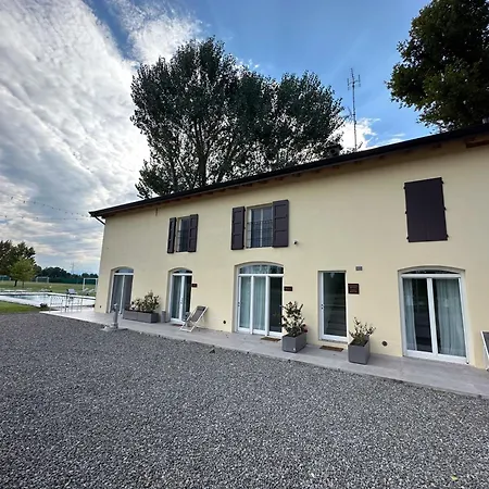 Iris Apartment Modena