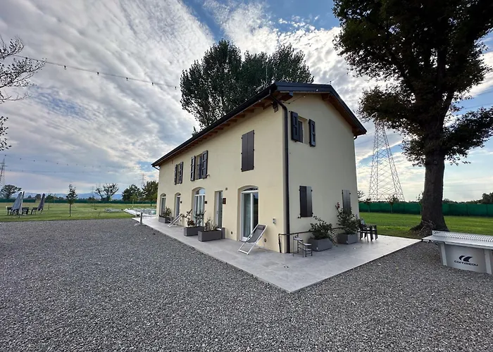 Iris Апартаменти *